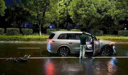 理想车主爆料视频,视频曝光真实驾驶体验与惊喜细节 第1张 理想车主爆料视频,视频曝光真实驾驶体验与惊喜细节 第1张