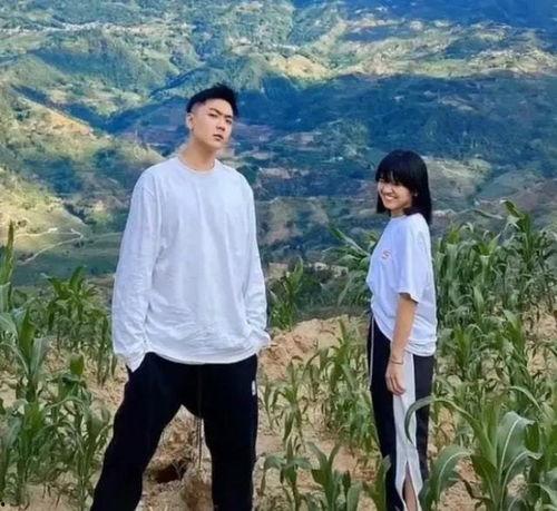 崔晋爆料孩子视频,揭秘亲子互动背后的温馨瞬间 第1张 崔晋爆料孩子视频,揭秘亲子互动背后的温馨瞬间 第1张